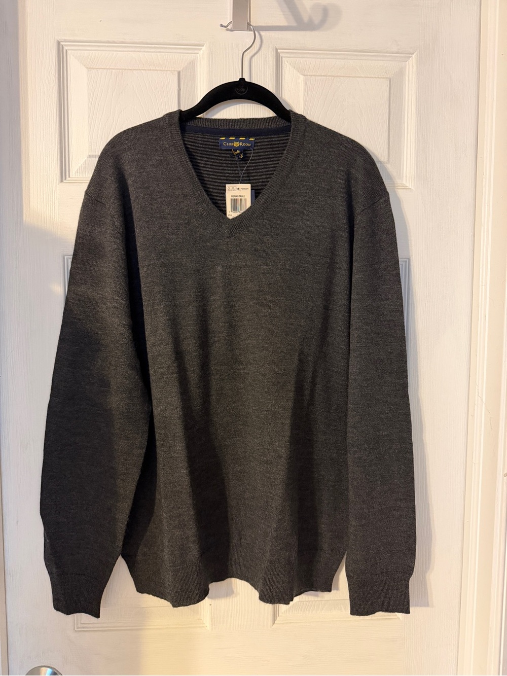 Club Room Men's V-Neck Merino Wool Sweater in Charcoal Gray